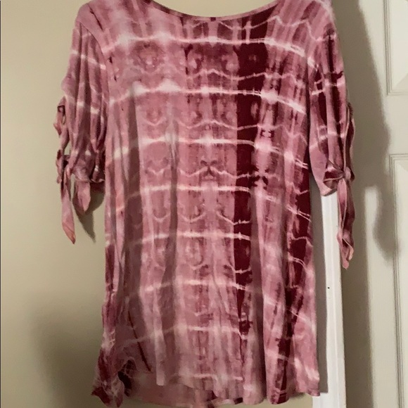 Pink Tie dye top Coco’s Closet - Picture 2 of 4